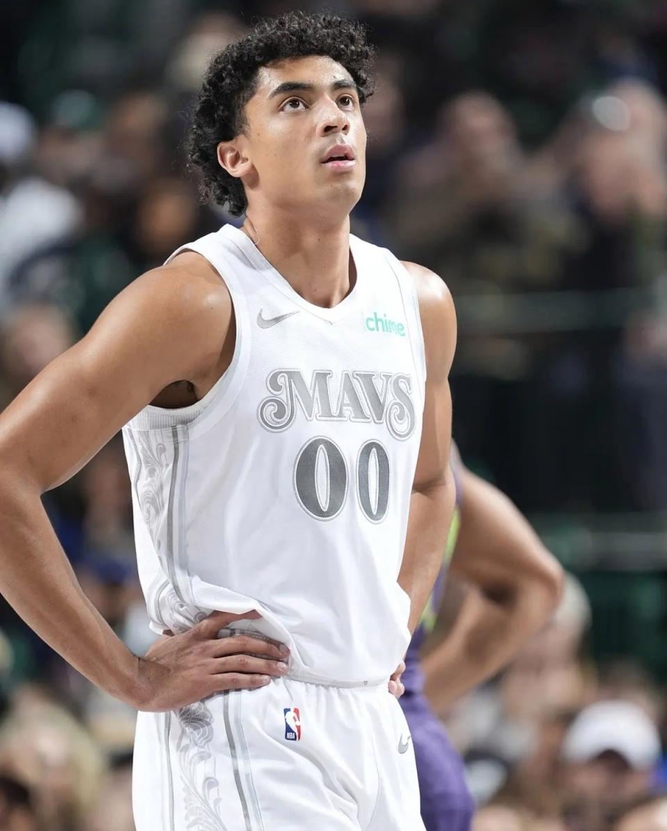 xingkong sports-浓眉哥在阿森纳比赛中最后时刻胜出，表现优异引发热议！引发球迷热议-xingkong sports