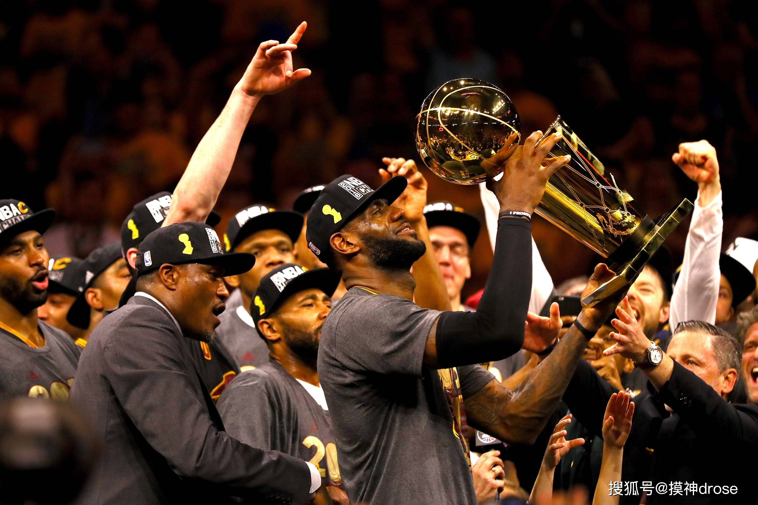 星空app-包含转会期体能课后；巴塞罗那主帅复盘备战NBA常规赛；信心回归；控场能力受关注的词条-星空app